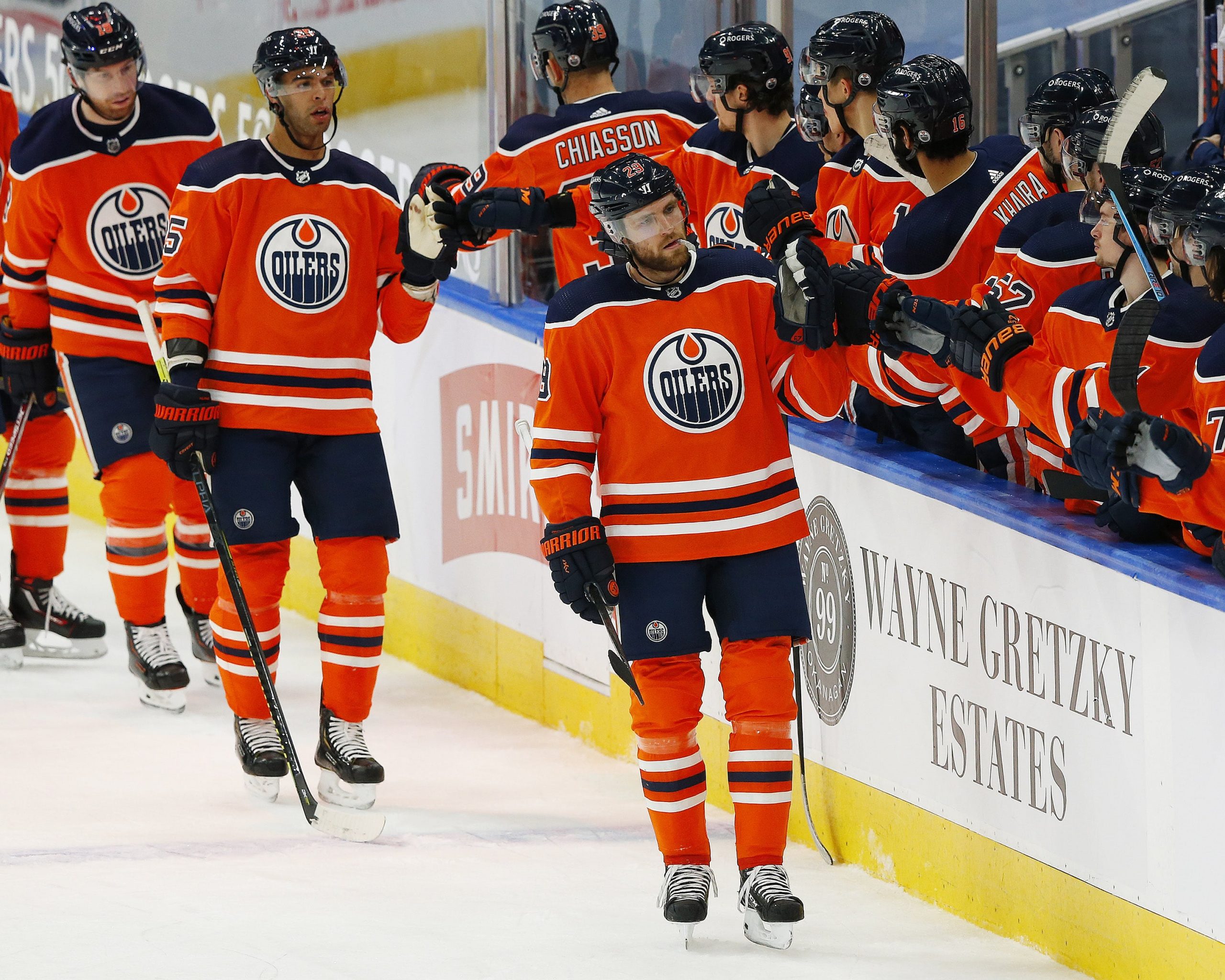 Edmonton Oilers forward Leon Draisaitl celebrates a goal