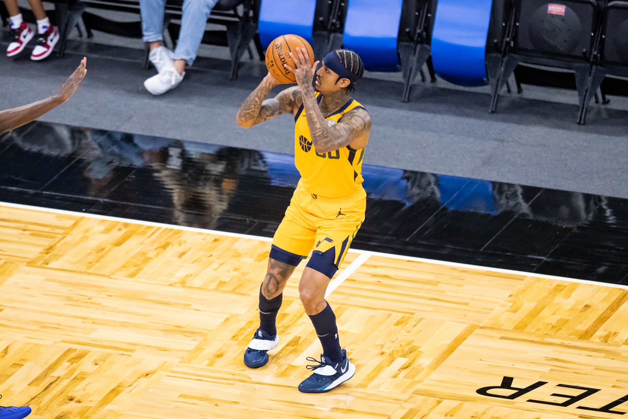 Jordan Clarkson taking a three-pointer