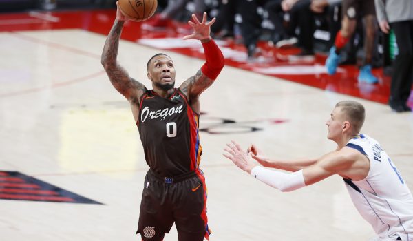Sunday NBA four-team mega parlay (+896): Suns cook the Hornets