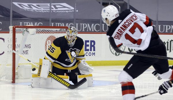 Best player prop bets for Tuesday's NHL slate: Boston's backup to struggle