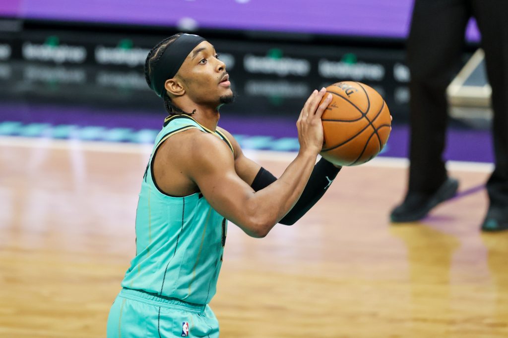 Devonte' Graham shooting player props