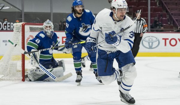 Tuesday NHL four-team mega parlay (+1407 odds): Leafs to snap four-game skid