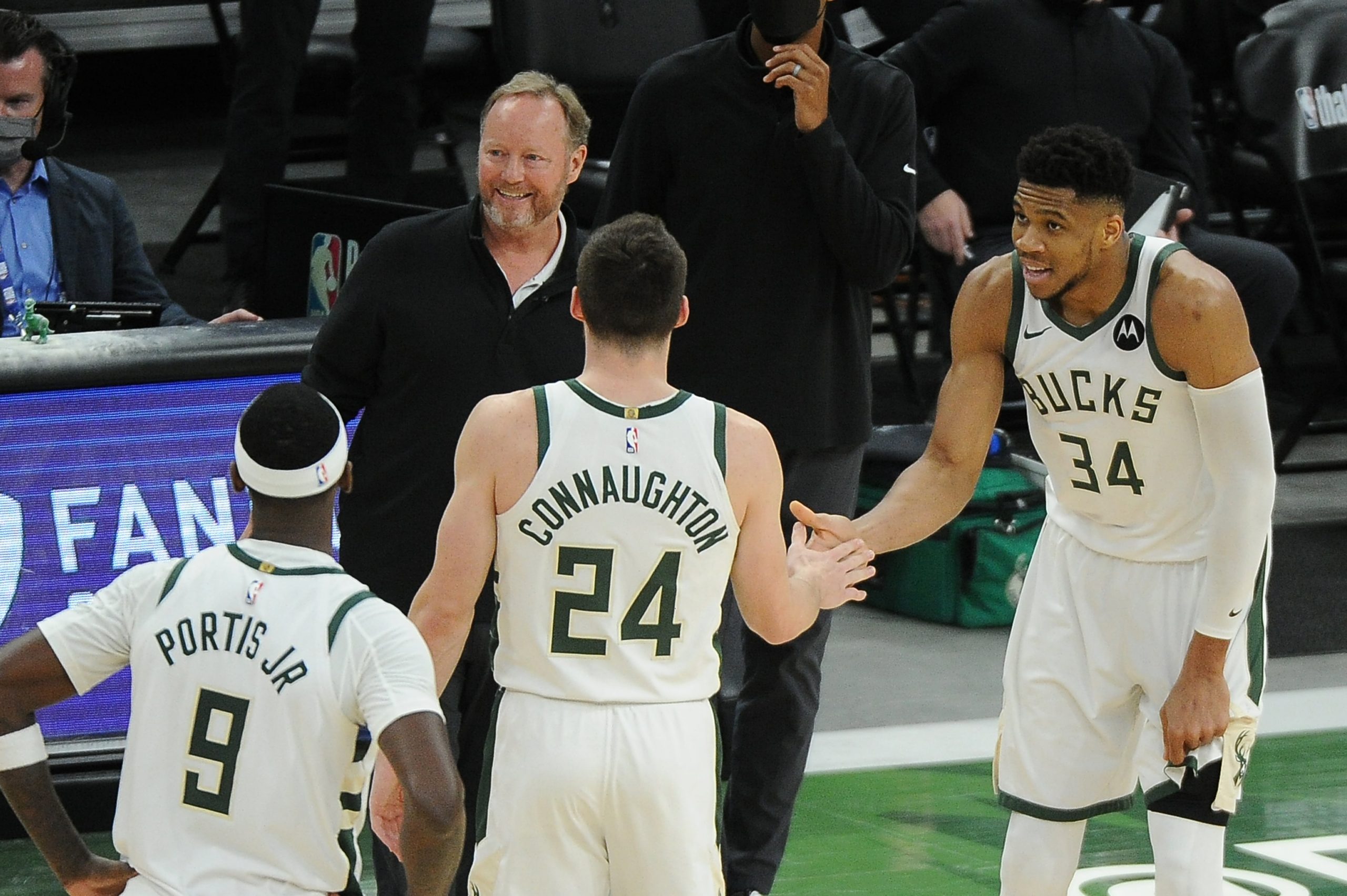 Giannis Antetokounmpo public money