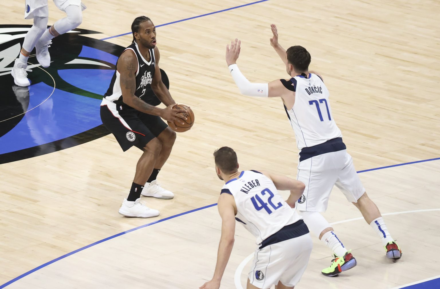 NBA Same Game Parlay (+959 odds) Mavericks vs. Clippers Pickswise