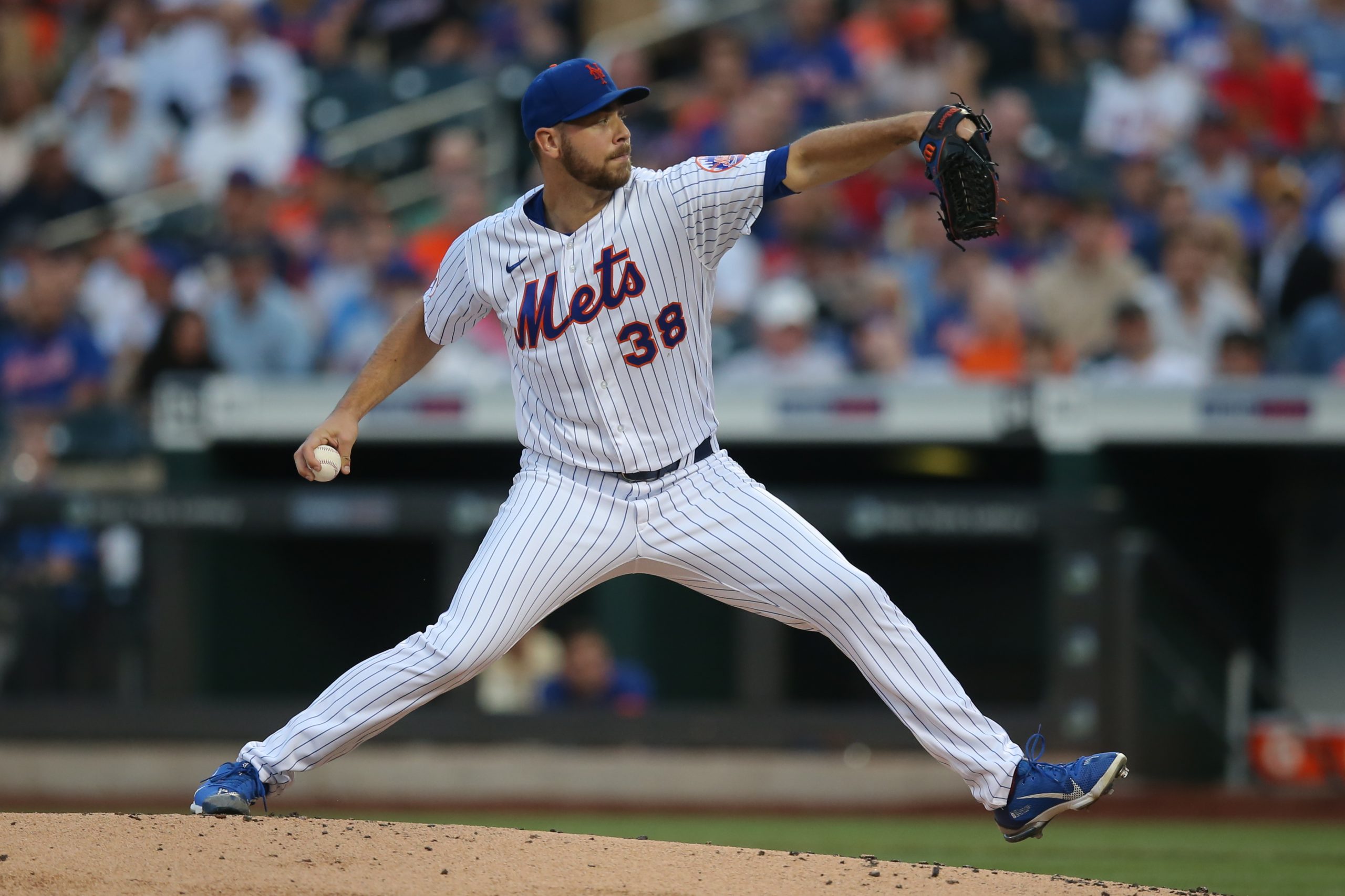 New York Mets starting pitcher Tylor Megill (38) pitches against the Atlanta Braves during the second inning at Citi Field