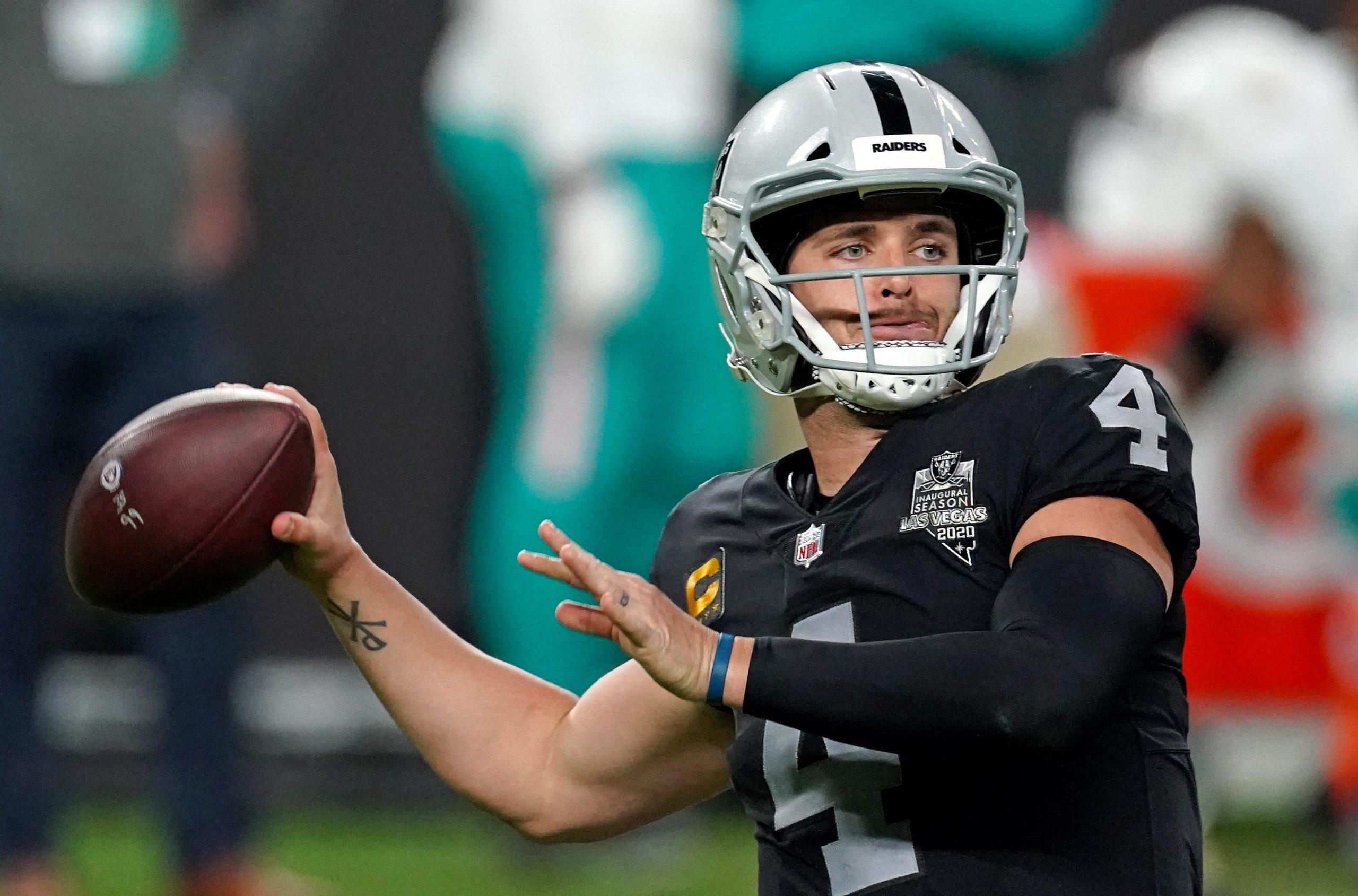Derek Carr