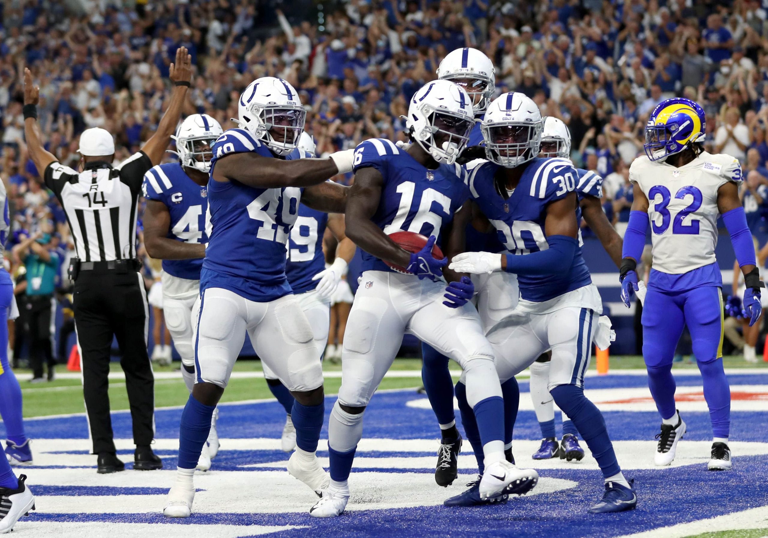 indianpolis colts defense