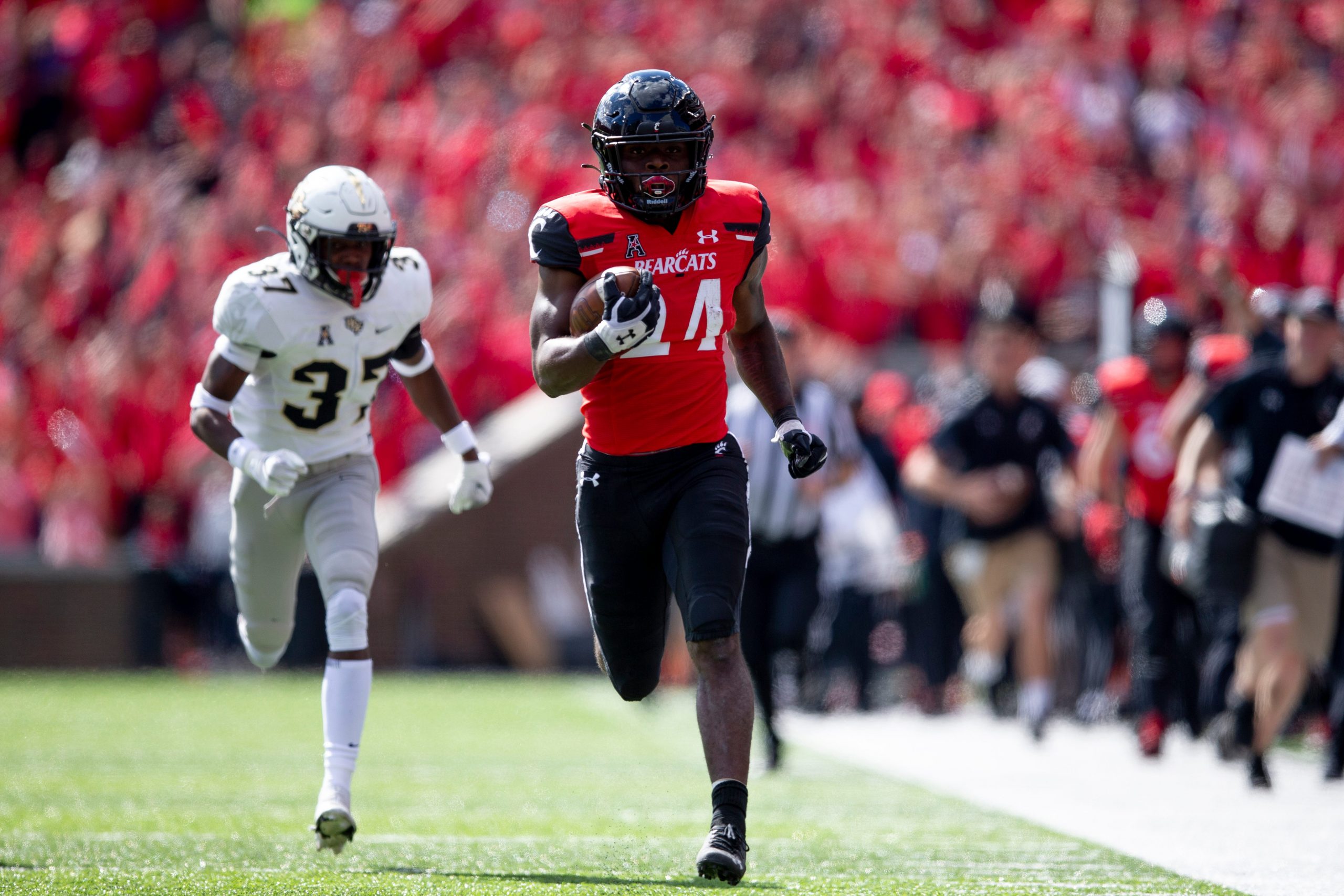 Jerome Ford of the Cincinnati Bearcats