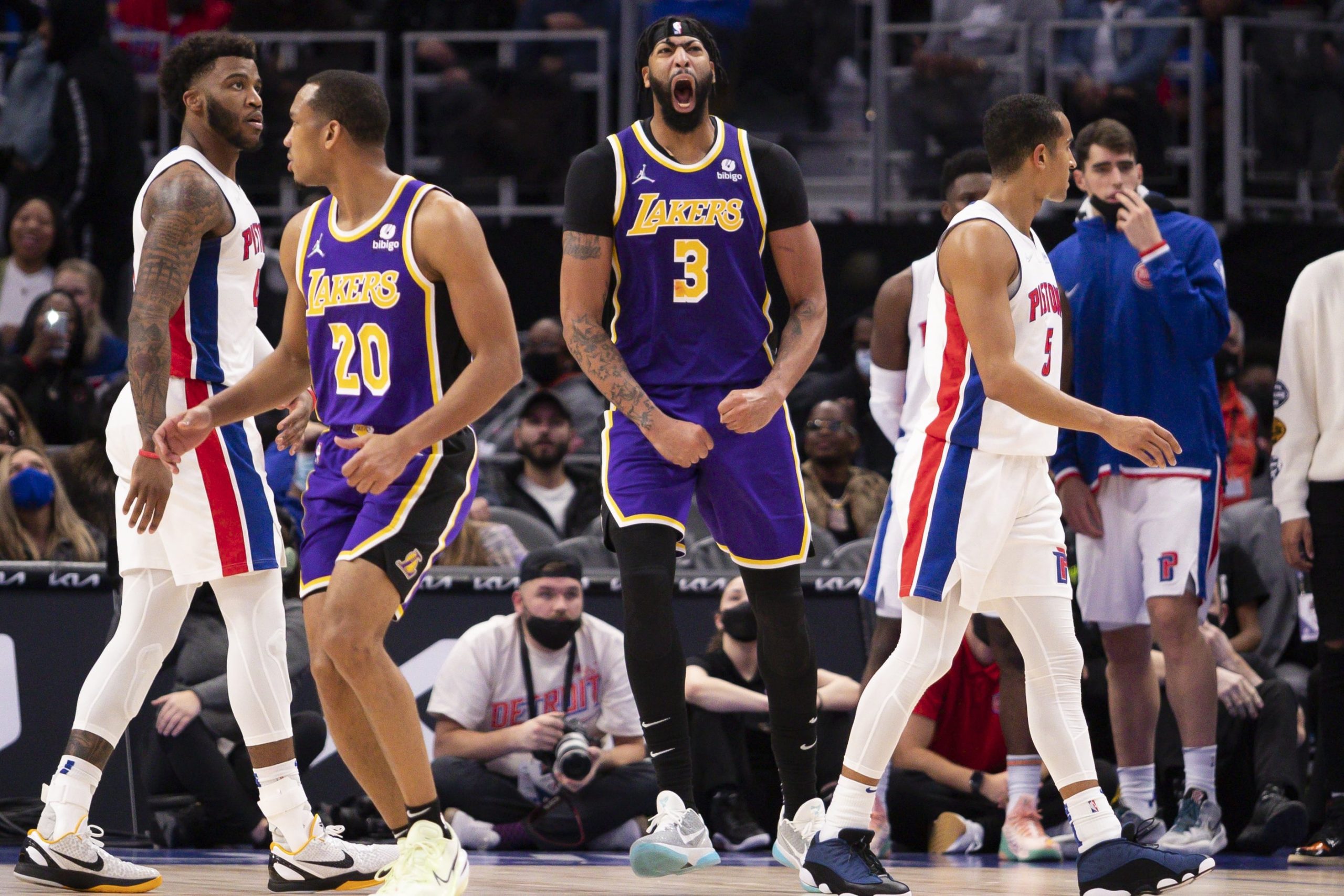 Lakers