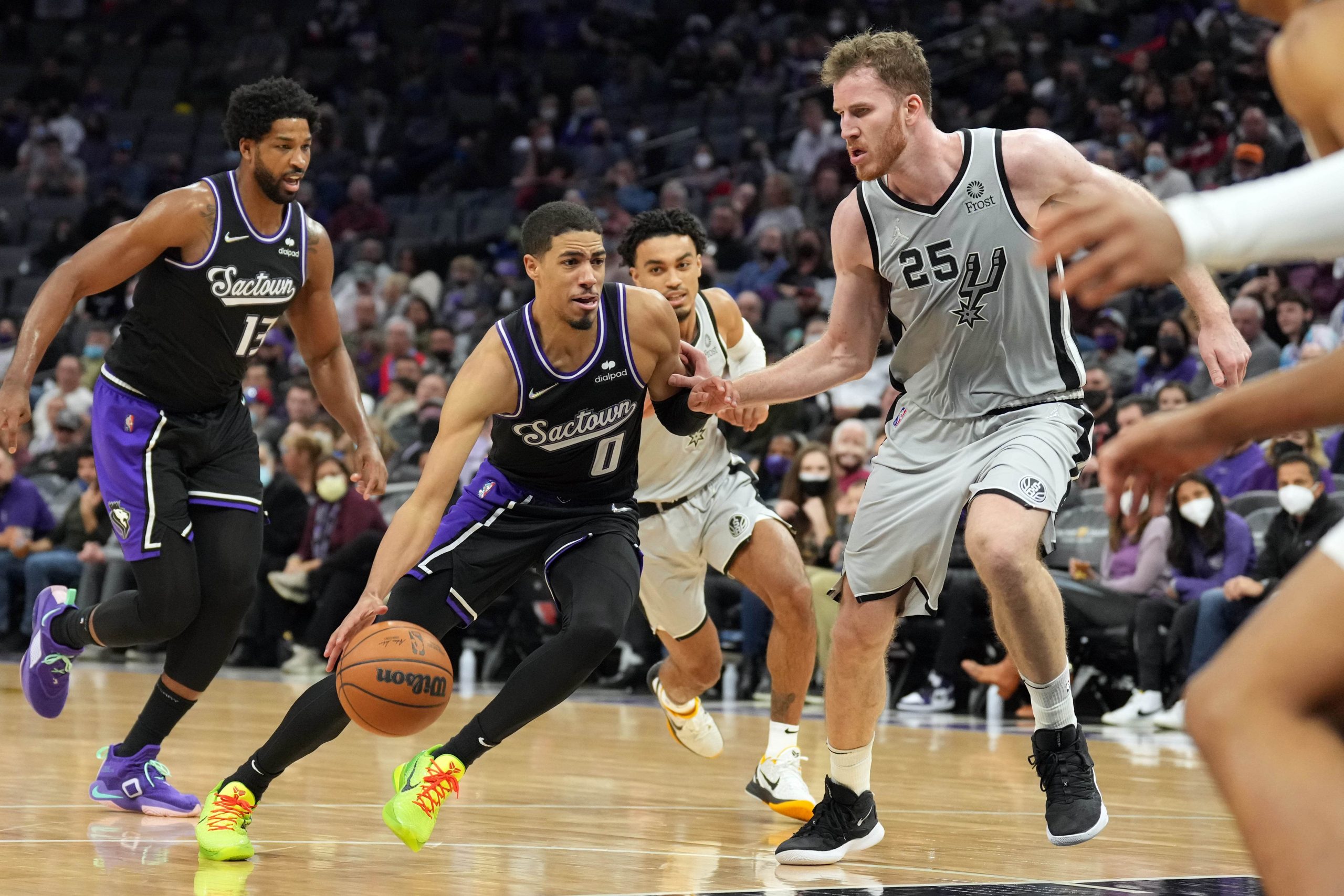 Kings guard Tyrese Haliburton