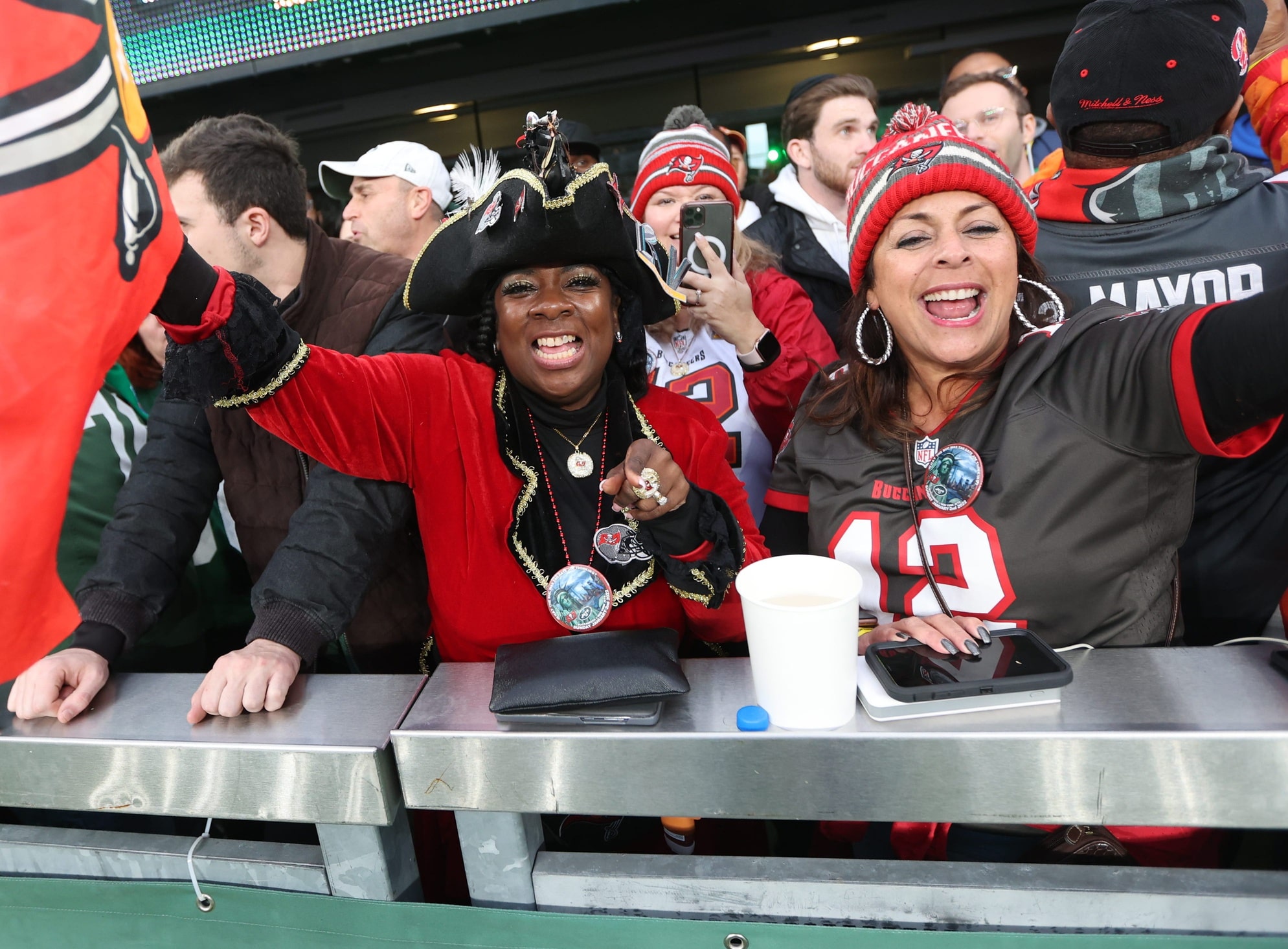 Bucaneers fans celebrate at MetLife Stadium, in East Rutherford. Sunday, January 2, 2022 Jets Vs Buc
