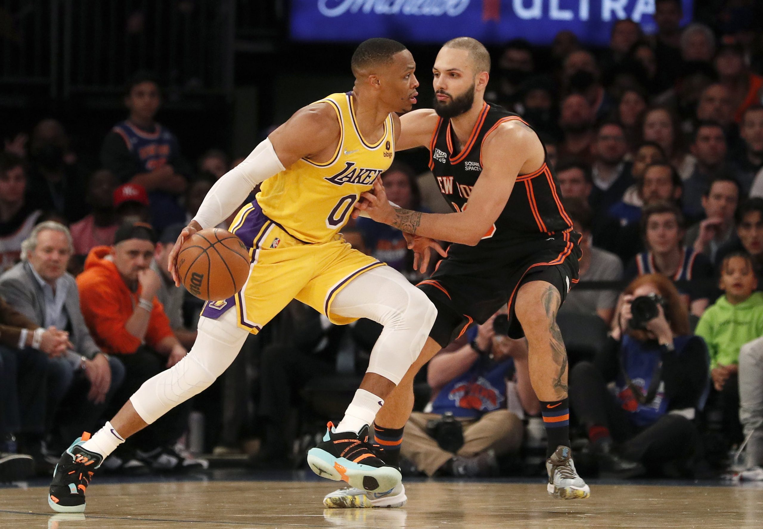 NBA parlay at mega (+989) odds Saturday, 11/13: Lakers slump continues