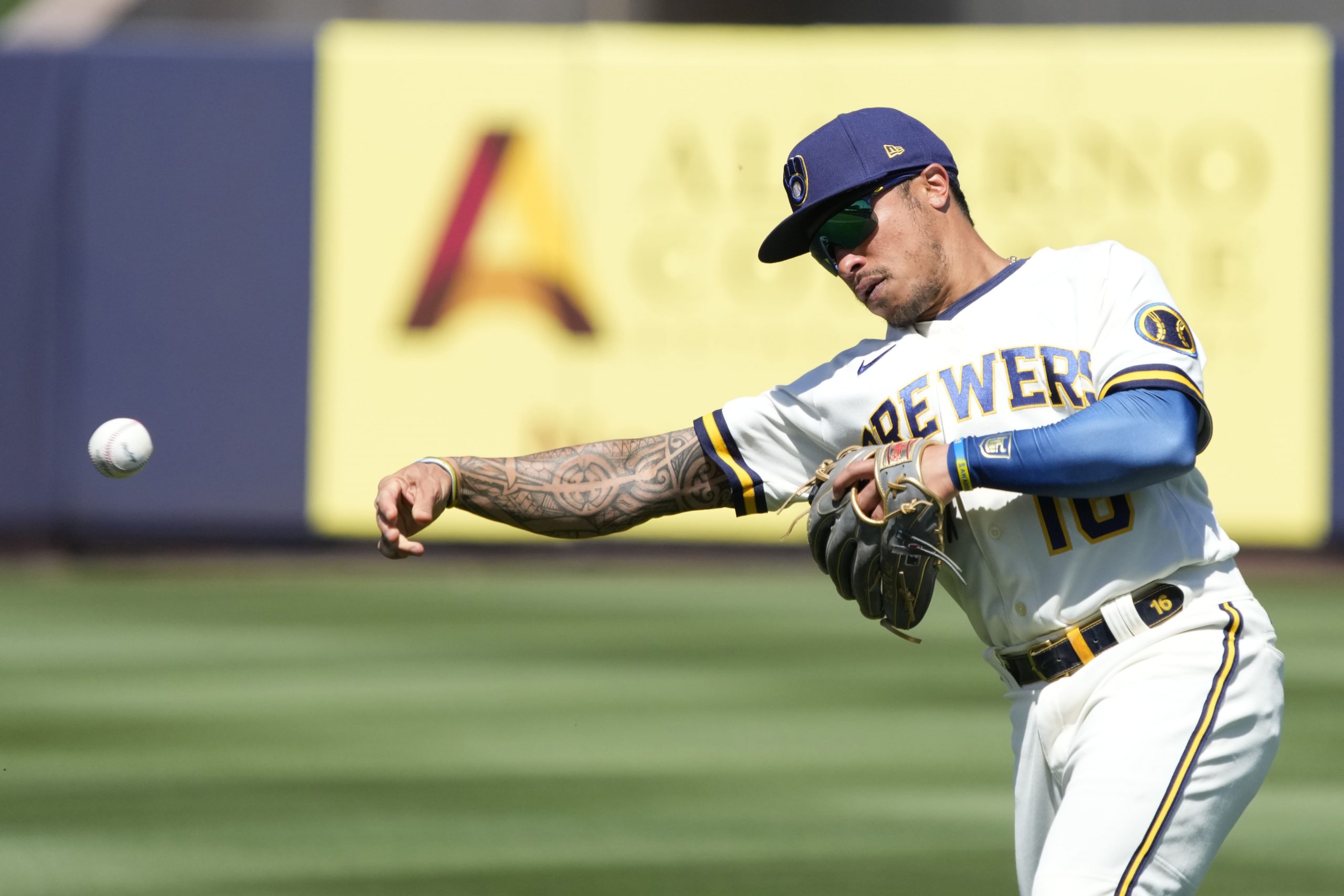 Kolten Wong of the Milwaukee Brewers