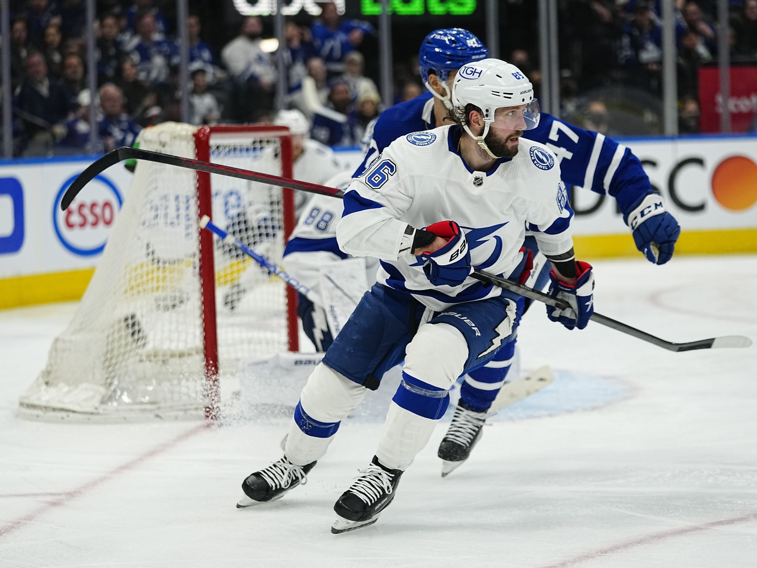 Tampa Bay Lightning skater Nikita Kucherov