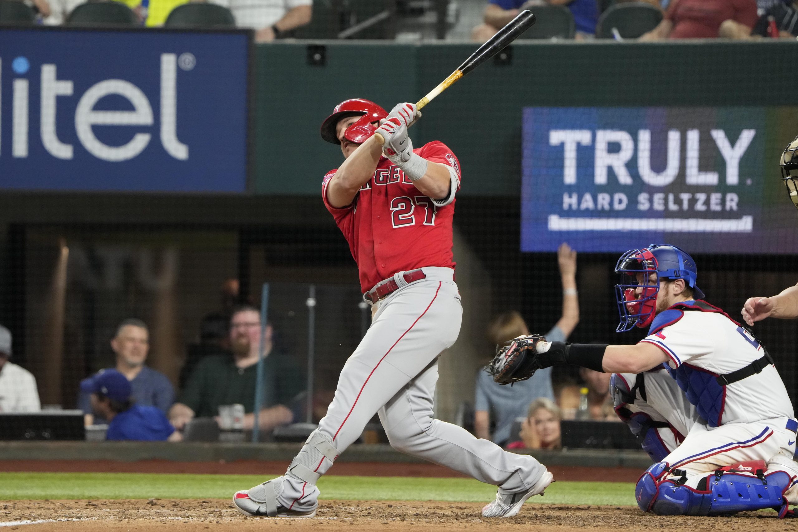 Los Angeles Angels hitter Mike Trout