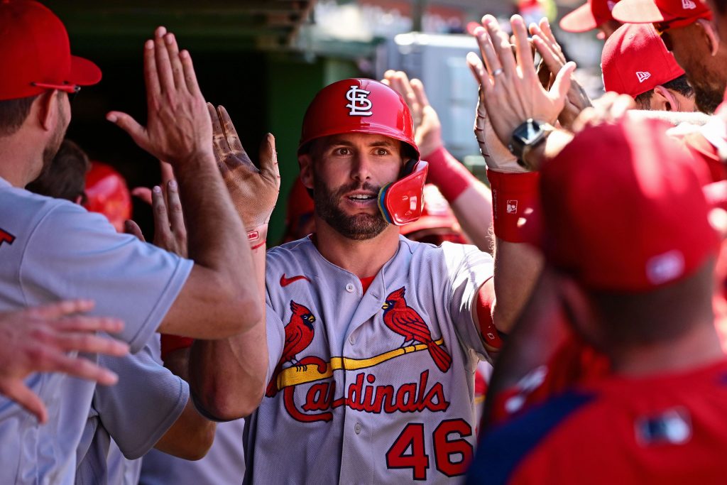 Pemukul St. Louis Cardinals Paul Goldschmidt