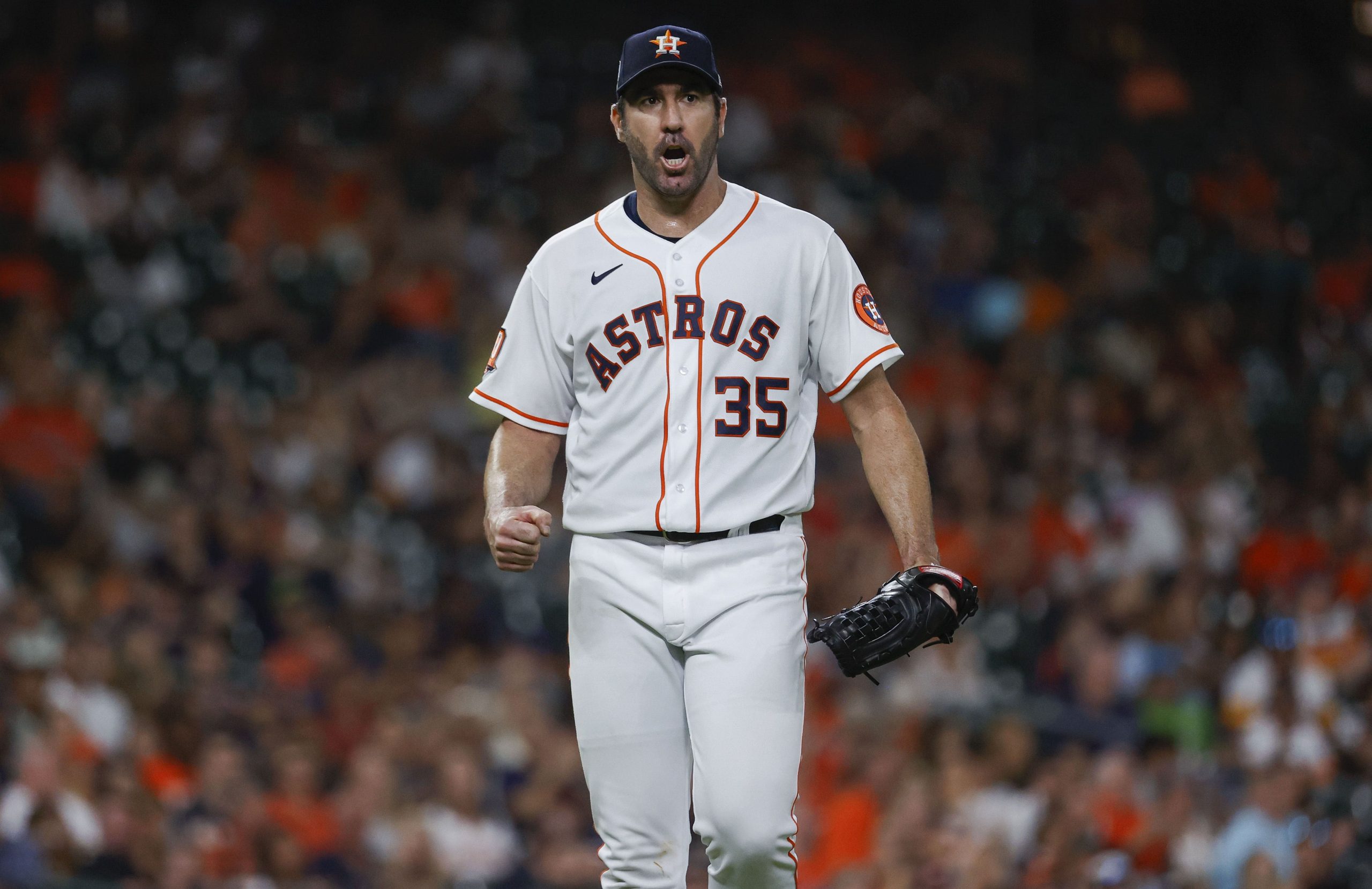 Best MLB player prop bets today 8/10: Verlander eyes up his 3rd CY Young Award