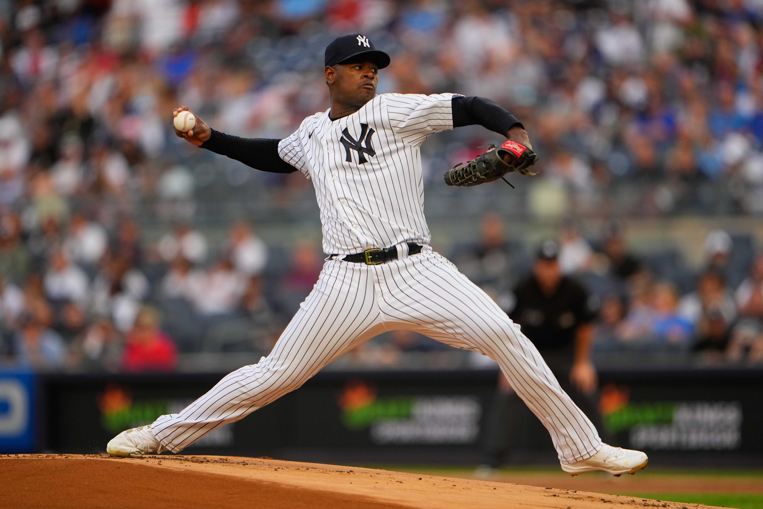 Jun 10, 2022; Bronx, New York, USA; New York Yankees pitcher Luis Severino (40) delivers a pitch against the Chicago Cubs during the first inning at Yankee Stadium. Mandatory Credit: Gregory Fisher-USA TODAY Sports