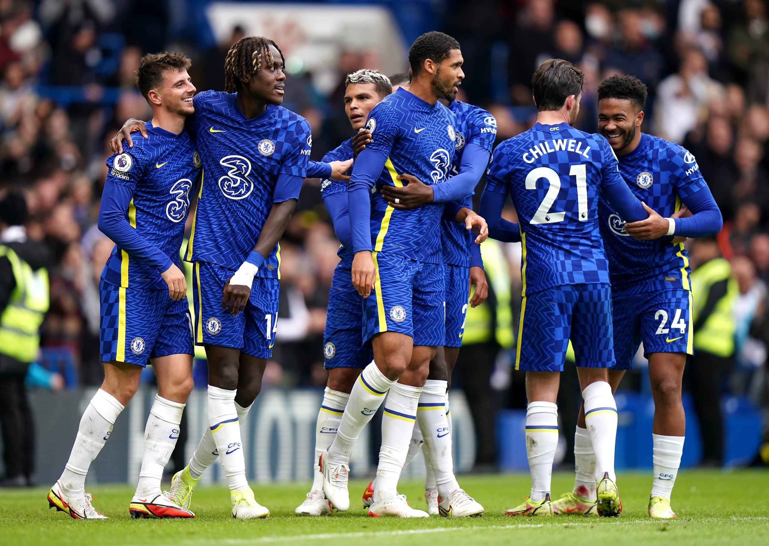 File photo dated 23-10-2021 of Chelsea's Mason Mount (left) scores their side's seventh goal. Chelsea had plenty to celebrate in their bid for a top-four spot.