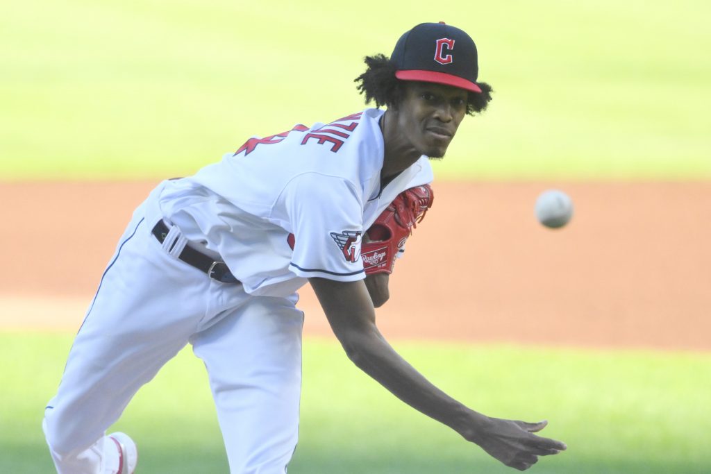 Pelempar Cleveland Guardians Triston McKenzie