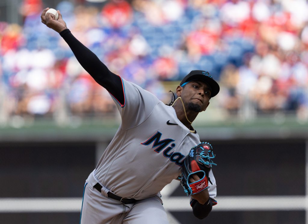 Pelempar Miami Marlins Edward Cabrera