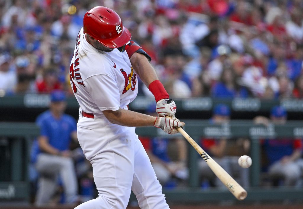 Pemukul St. Louis Cardinals Paul Goldschmidt