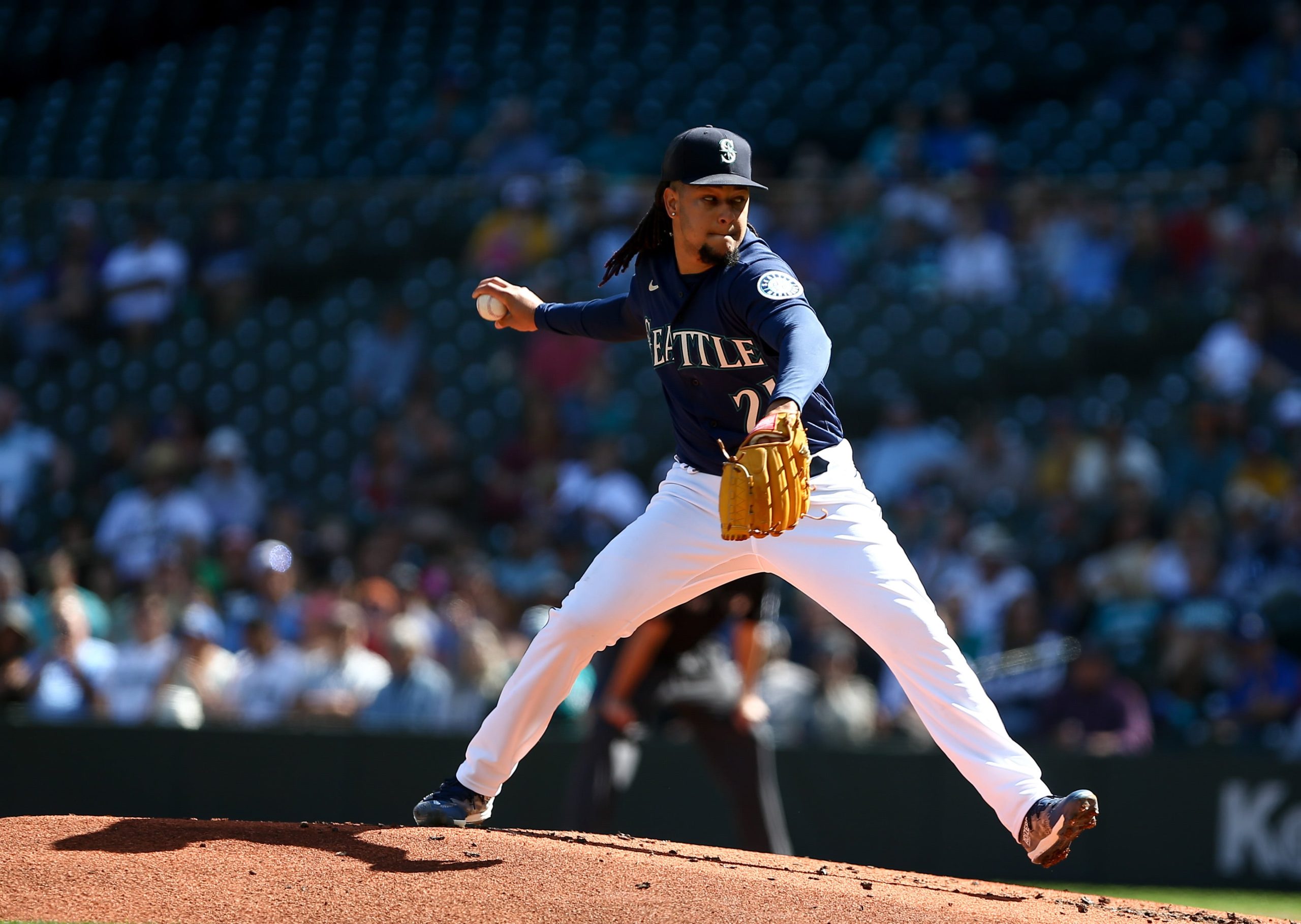 MLB Tuesday parlay at mega (+910 odds): Mariners take care of business