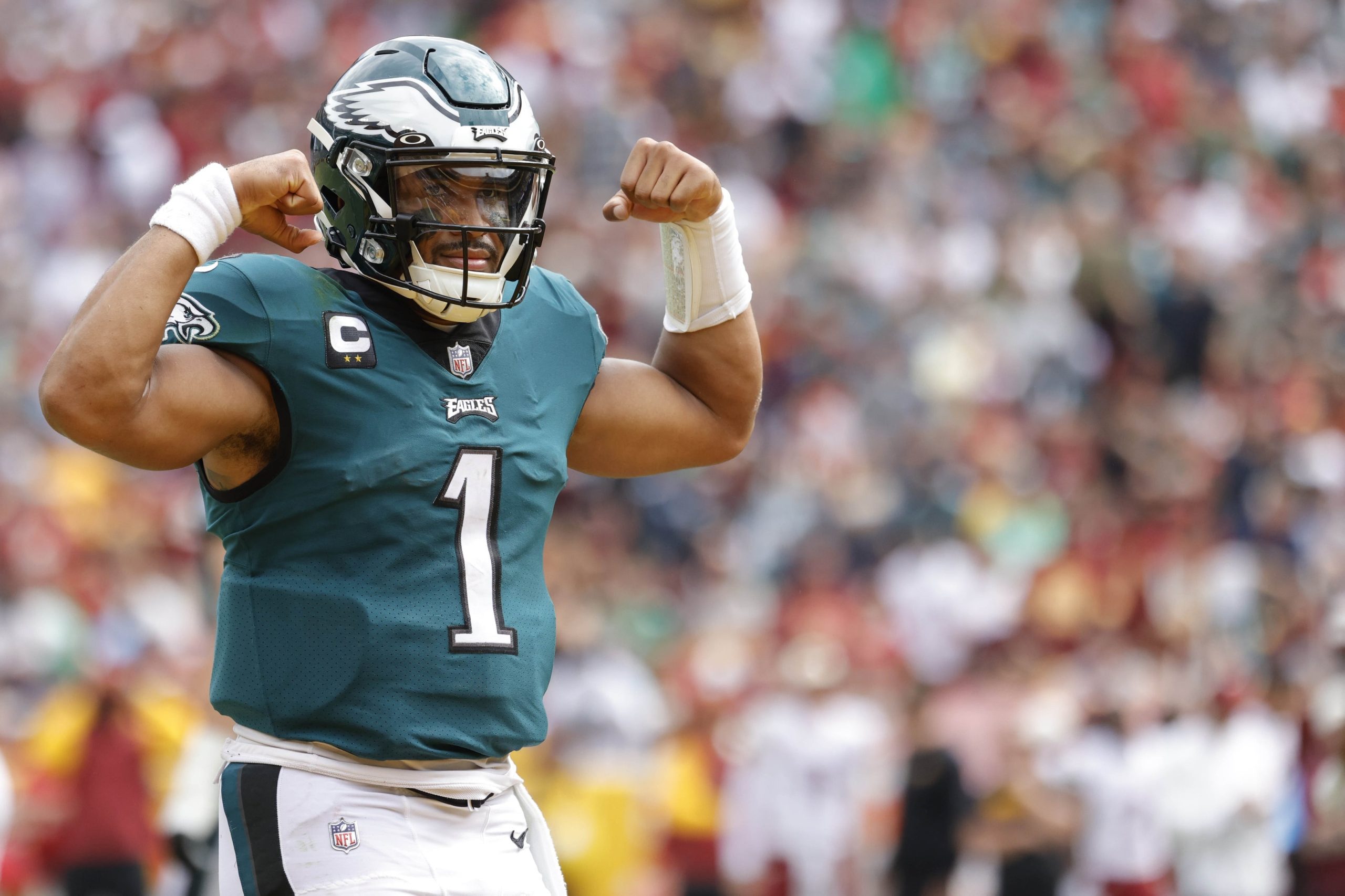 NFL Daily Fantasy Football picks for Commanders vs Eagles -- Pickswise