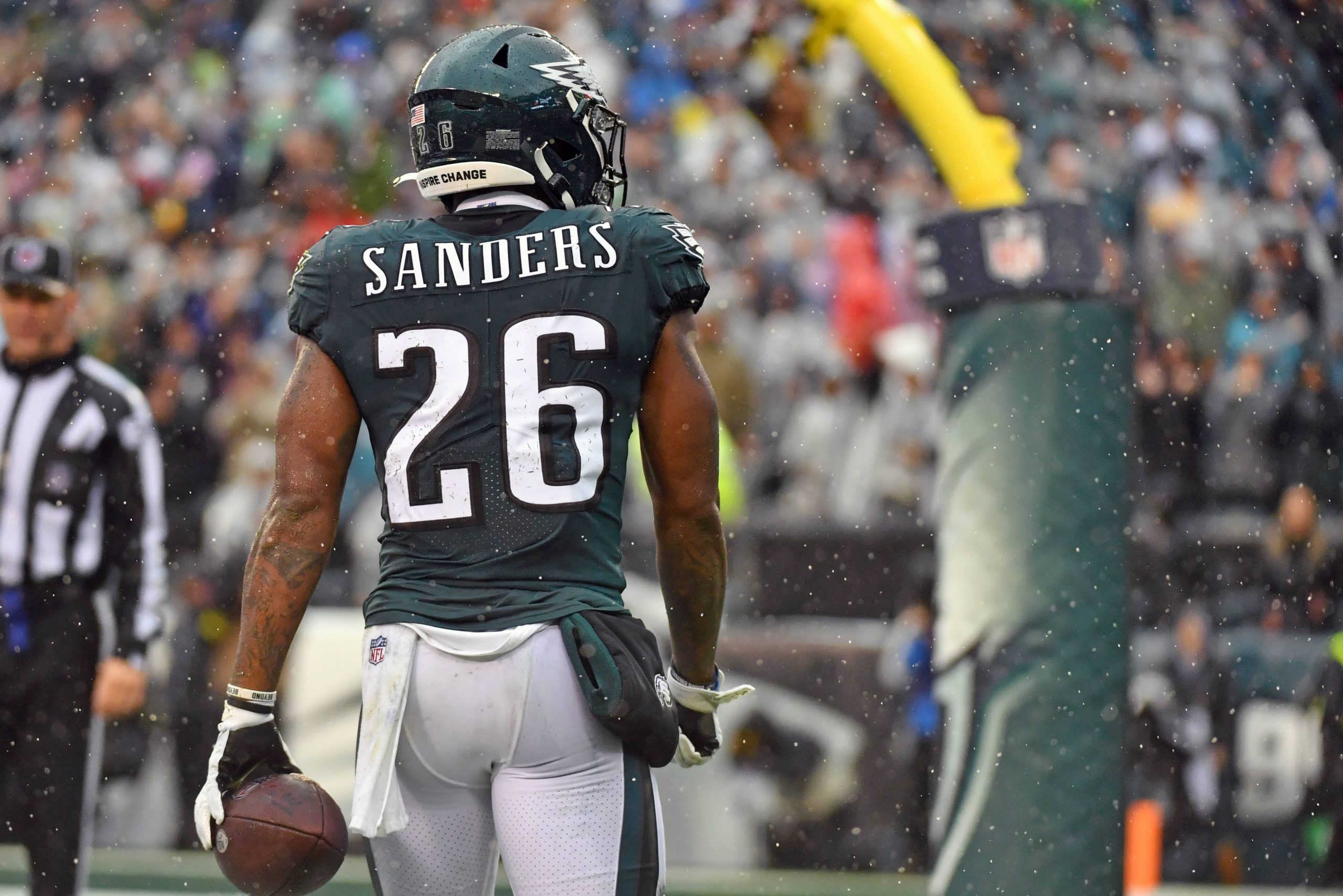 Eagles tie the score vs. Texans with a Miles Sanders TD to cap an 18-play  drive