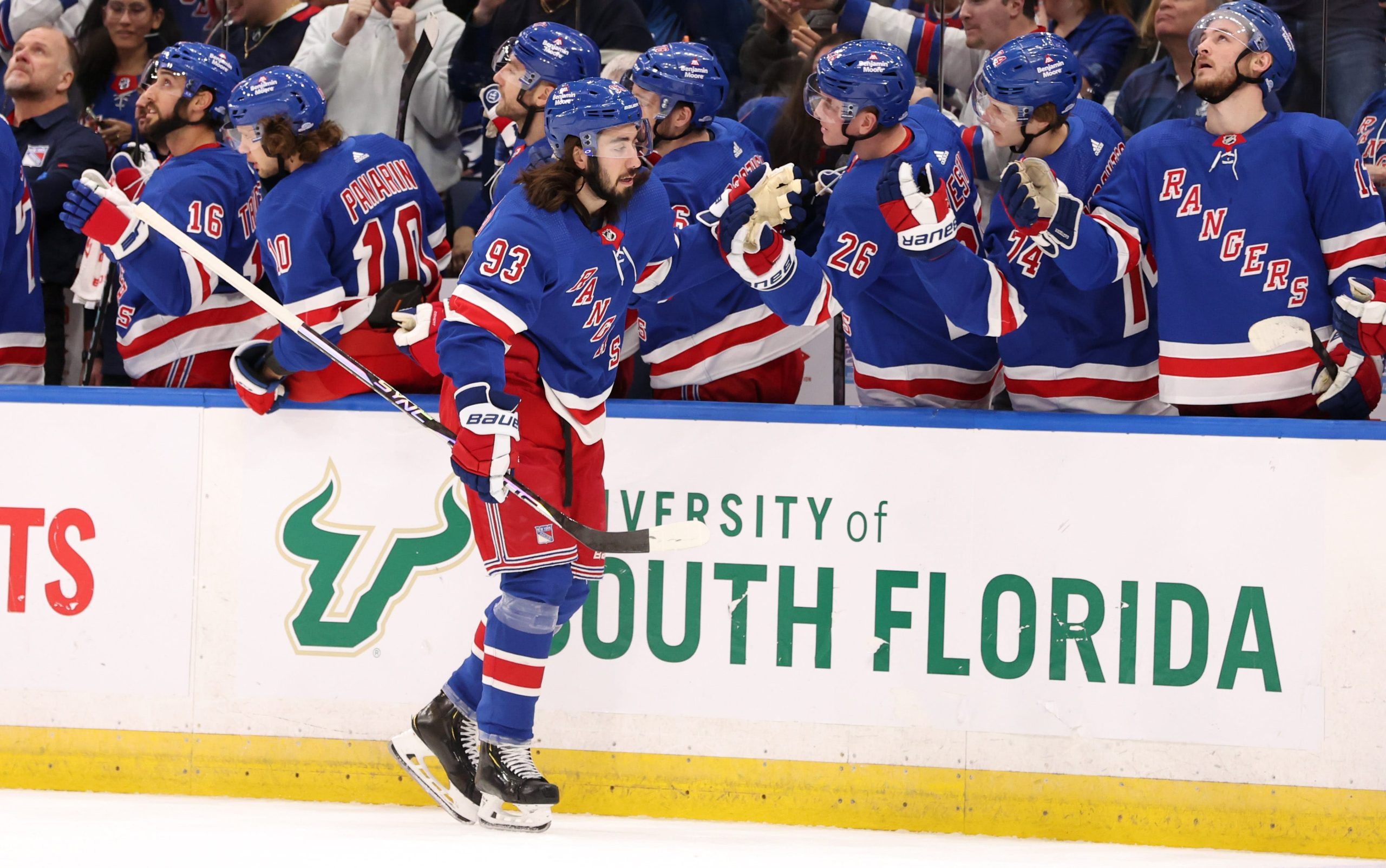 Best NHL player prop bets for today 2/8: Mika Zibanejad finds the net