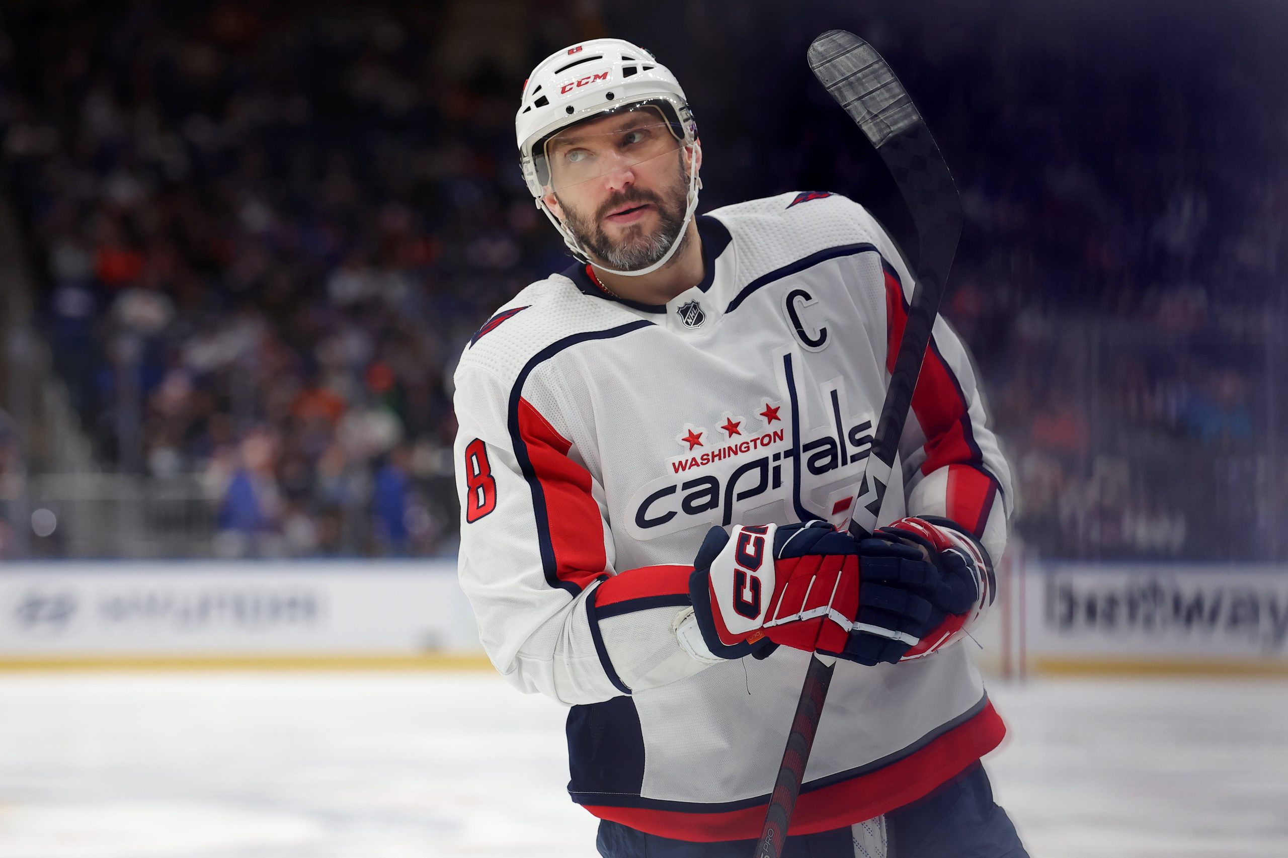 Ovechkins Journey to Gretzky Capitals Head to Buffalo to Face Sabres
