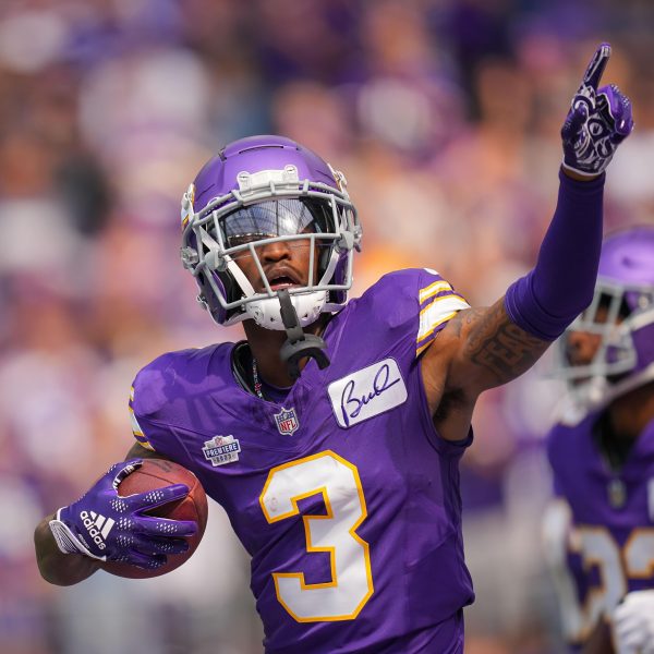 vikings picks and parlays